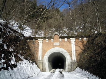 old sasago tunnel.JPG